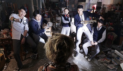 報告老師！怪怪怪怪物！