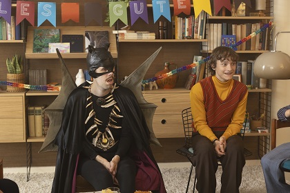 神經一家親　—索票場