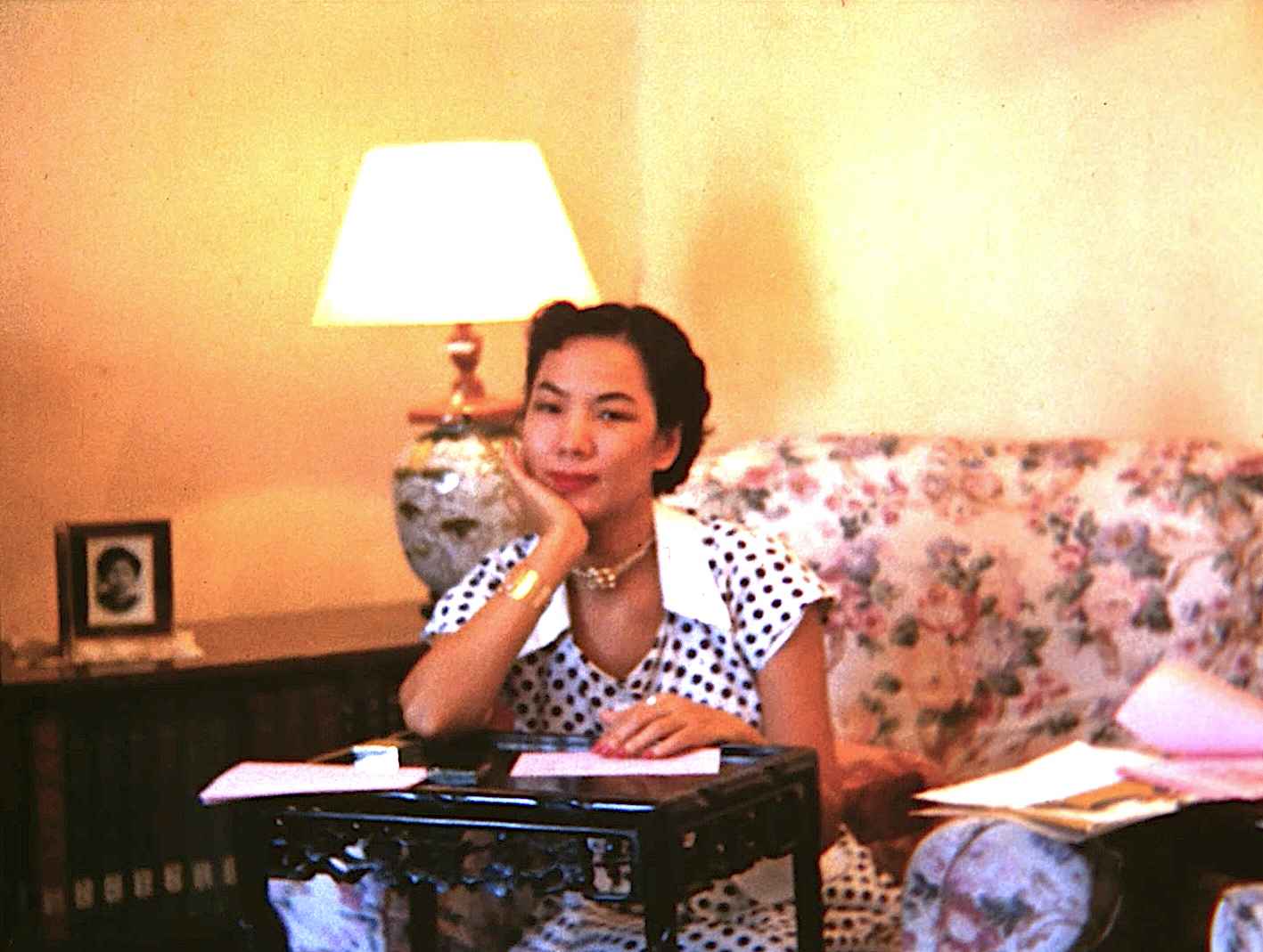 隱蹟之書：重寫自我